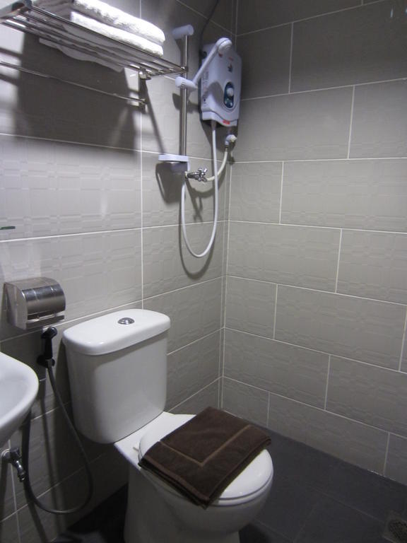 Radiant Hotel Sitiawan Quarto foto